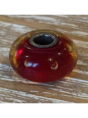 TROLLBEADS red bubbles glass bead red charm sterling silver core